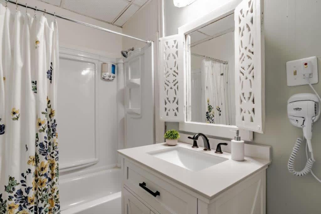 Appartamento Dauphin District Darling #1-Downtown, Restaurants Mobile Esterno foto